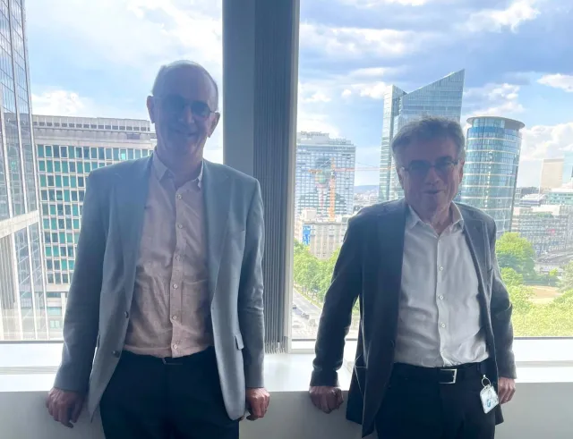 Johan Hallaert (Fevia) links en Herman Diricks (FAVV) rechts